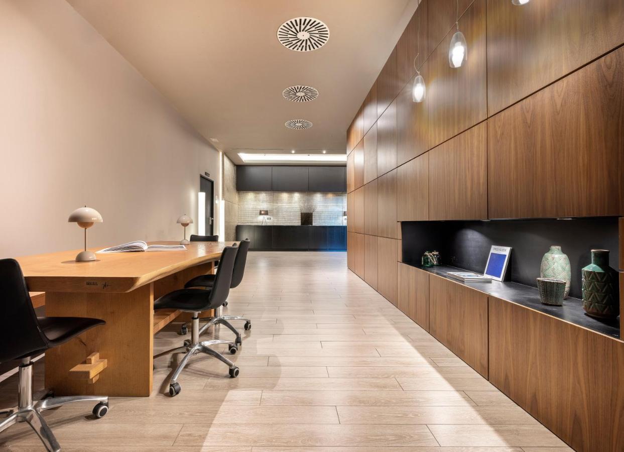 Hotel Barcelona Condal Mar Affiliated By Melia מראה חיצוני תמונה