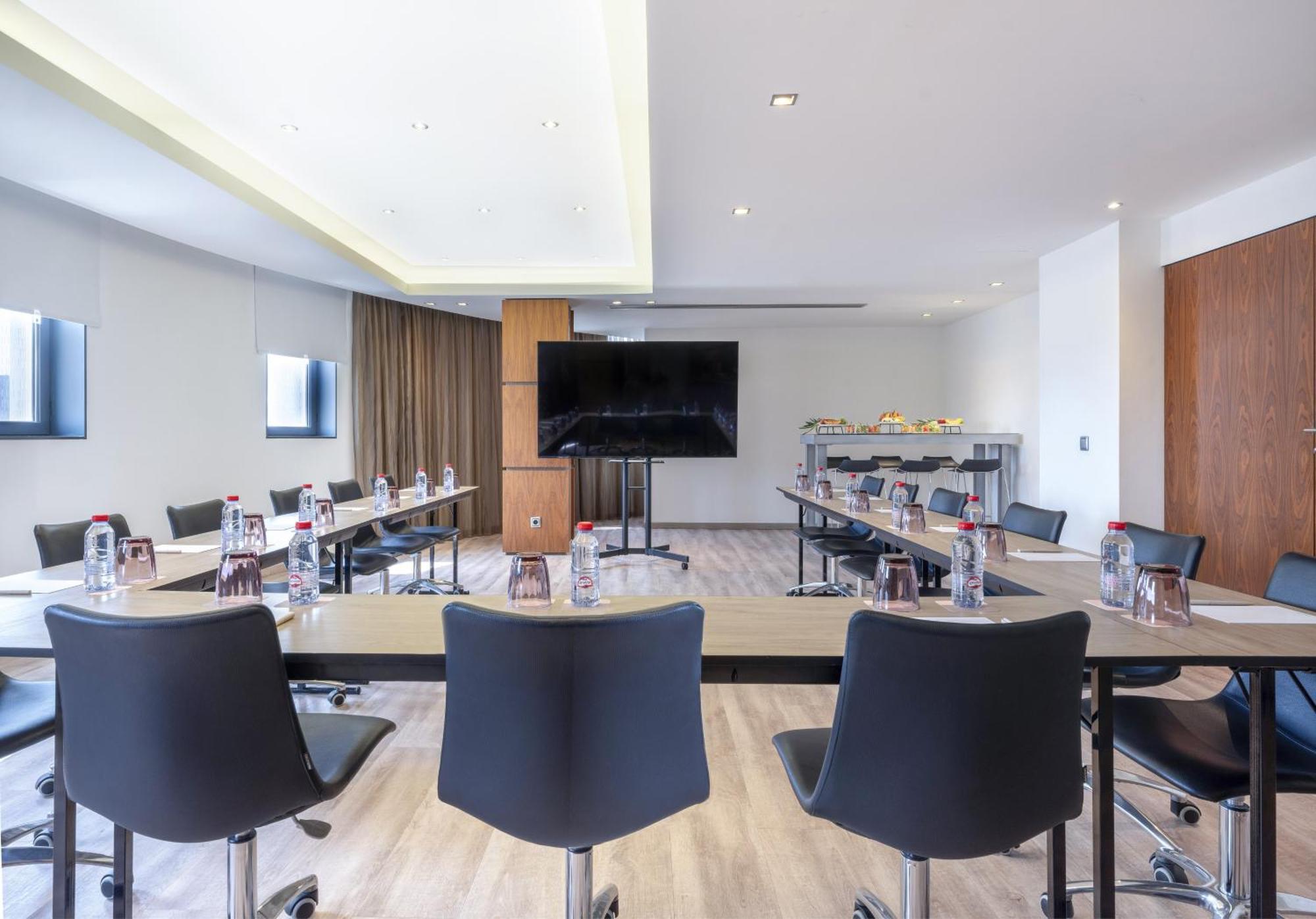 Hotel Barcelona Condal Mar Affiliated By Melia מראה חיצוני תמונה