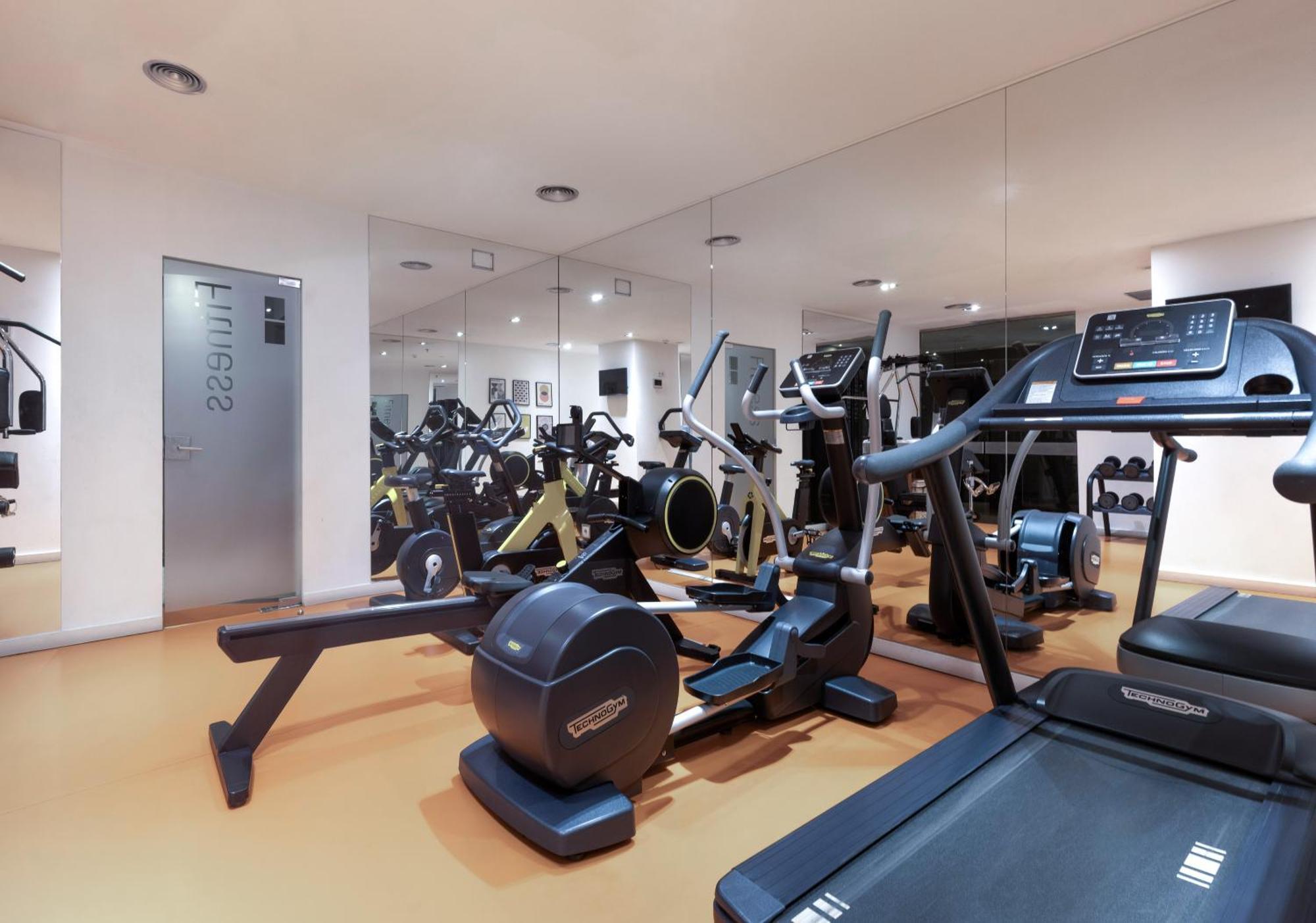 Hotel Barcelona Condal Mar Affiliated By Melia מראה חיצוני תמונה