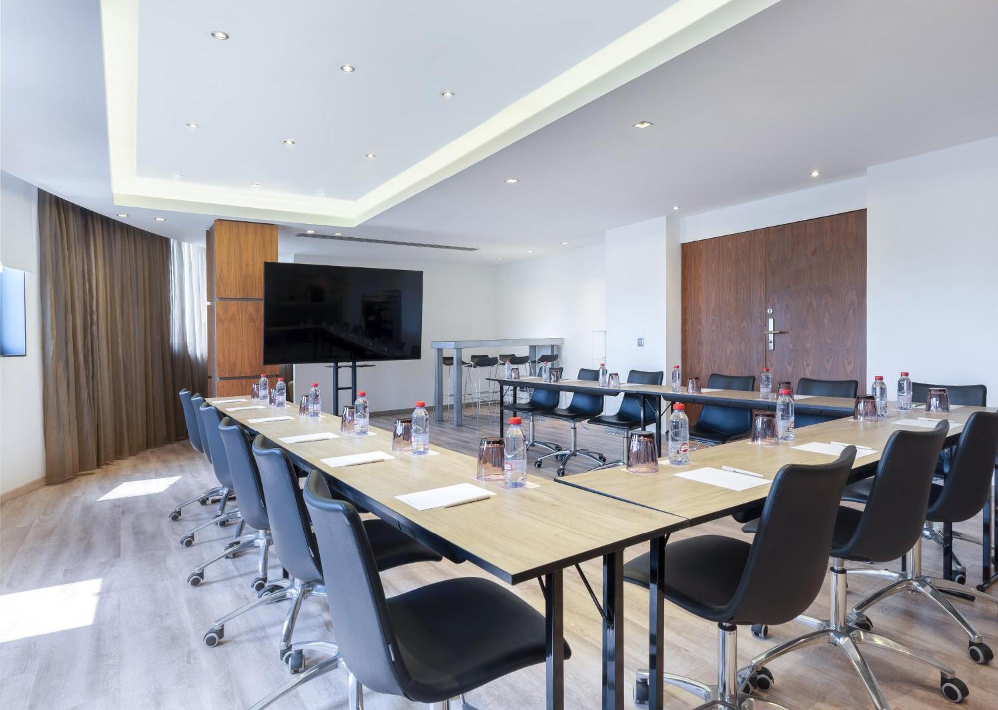 Hotel Barcelona Condal Mar Affiliated By Melia מראה חיצוני תמונה