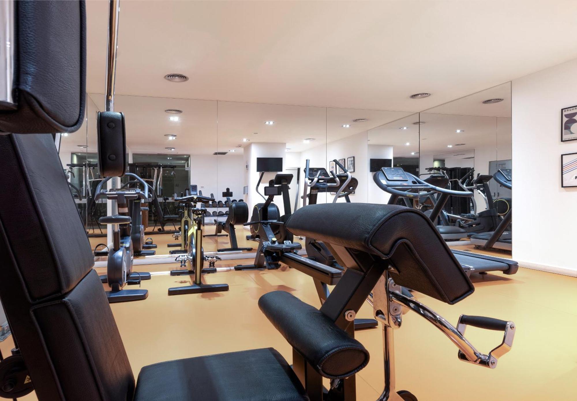 Hotel Barcelona Condal Mar Affiliated By Melia מראה חיצוני תמונה