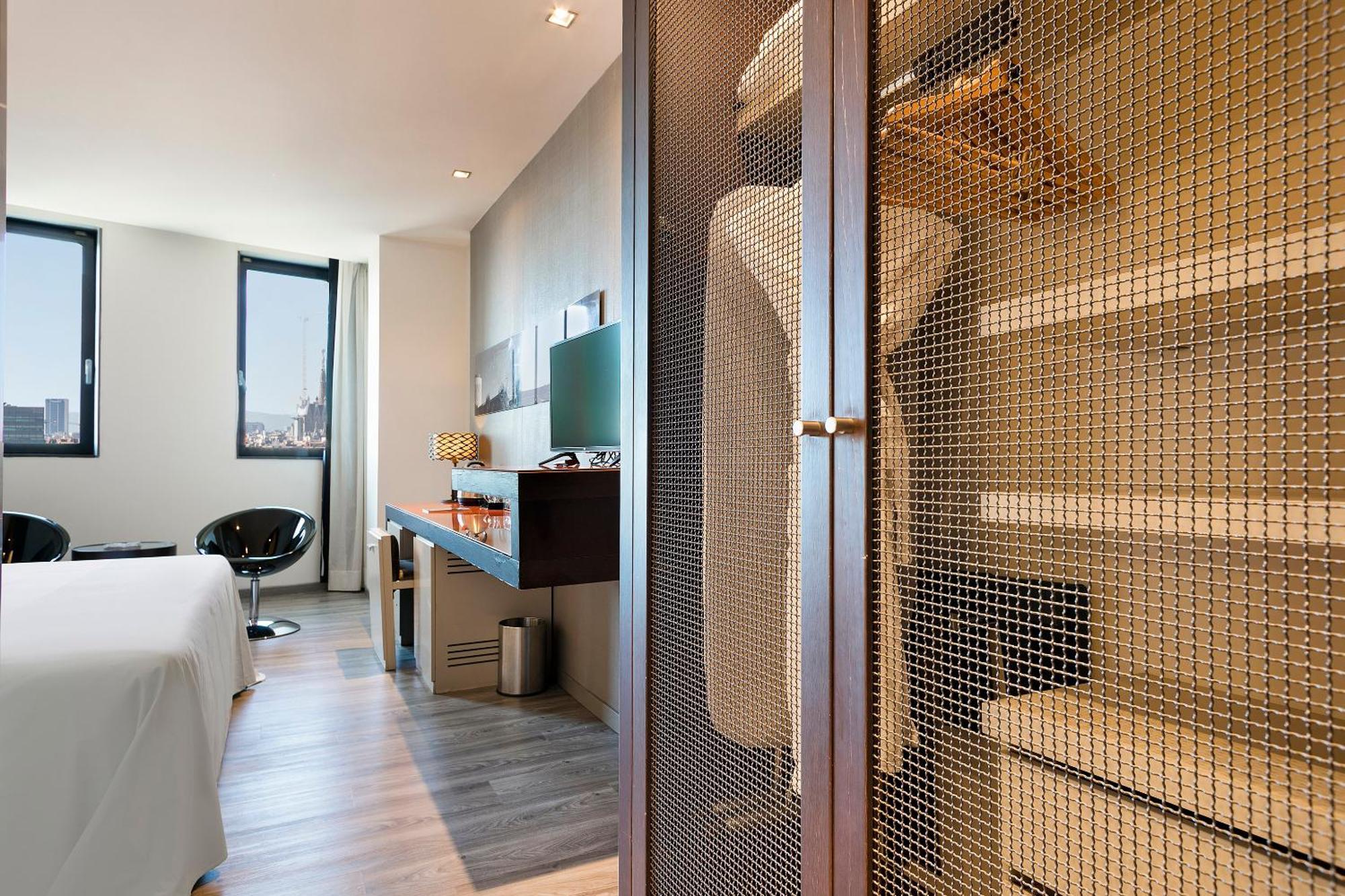Hotel Barcelona Condal Mar Affiliated By Melia מראה חיצוני תמונה