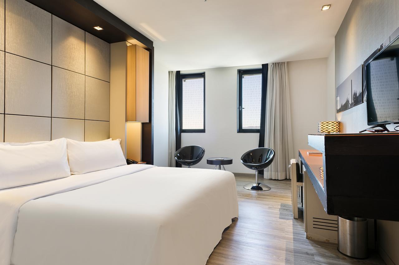 Hotel Barcelona Condal Mar Affiliated By Melia מראה חיצוני תמונה