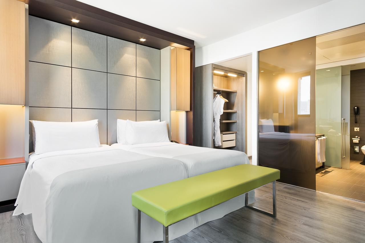 Hotel Barcelona Condal Mar Affiliated By Melia מראה חיצוני תמונה